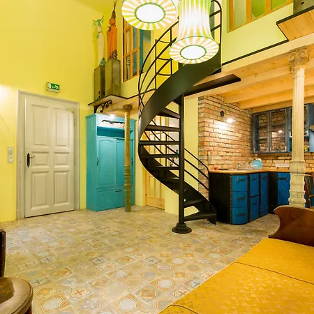 Bpm-csanyi Apartment *